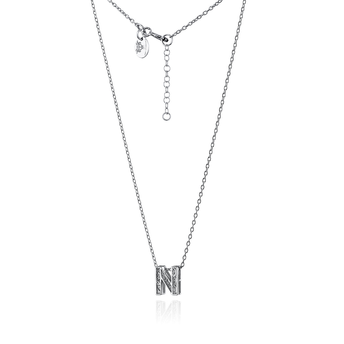 Collar con la letra N