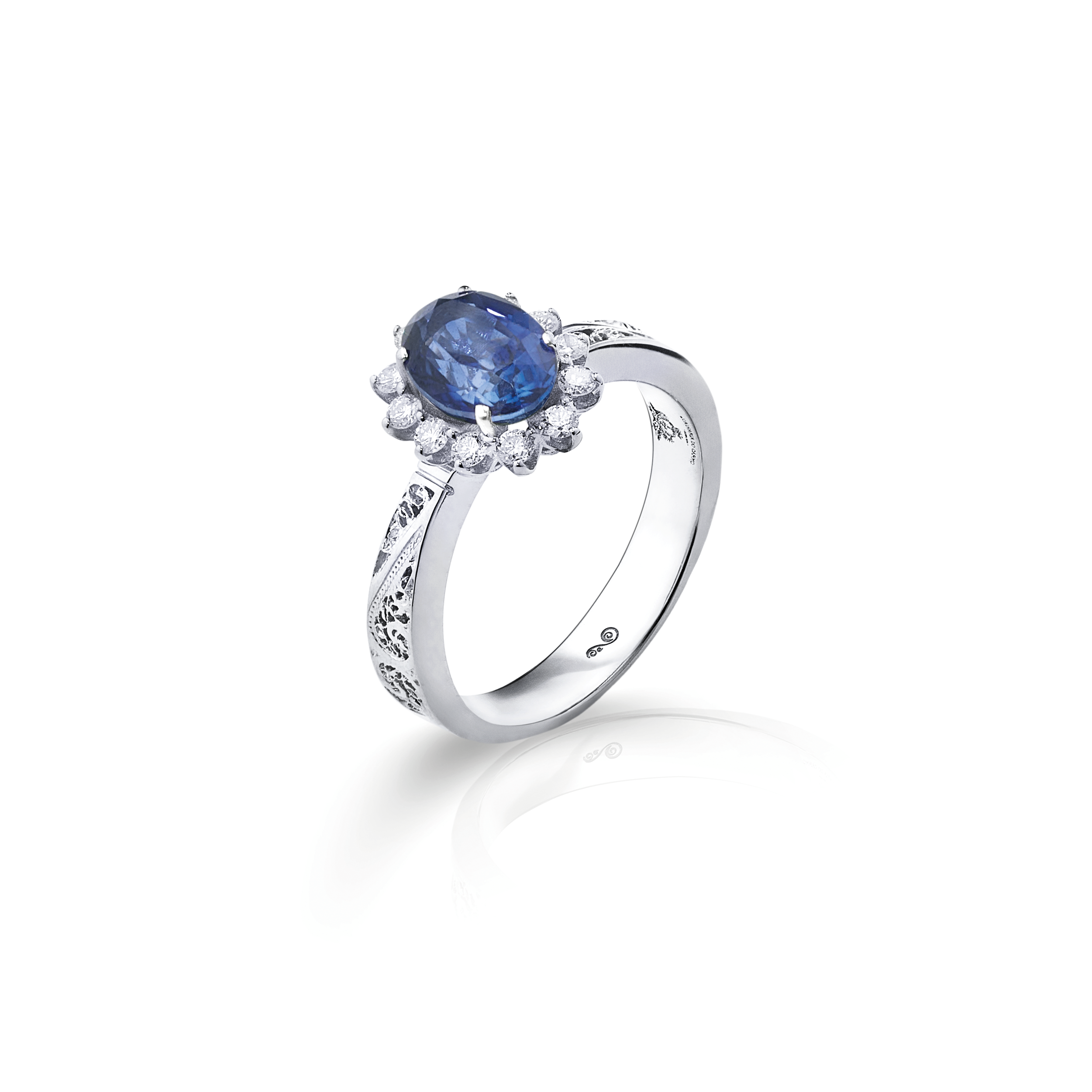 Anel Filigrana Diamantes Ouro Branco 0,40 CT + Safira 1,36 CT Joalharia do Carmo