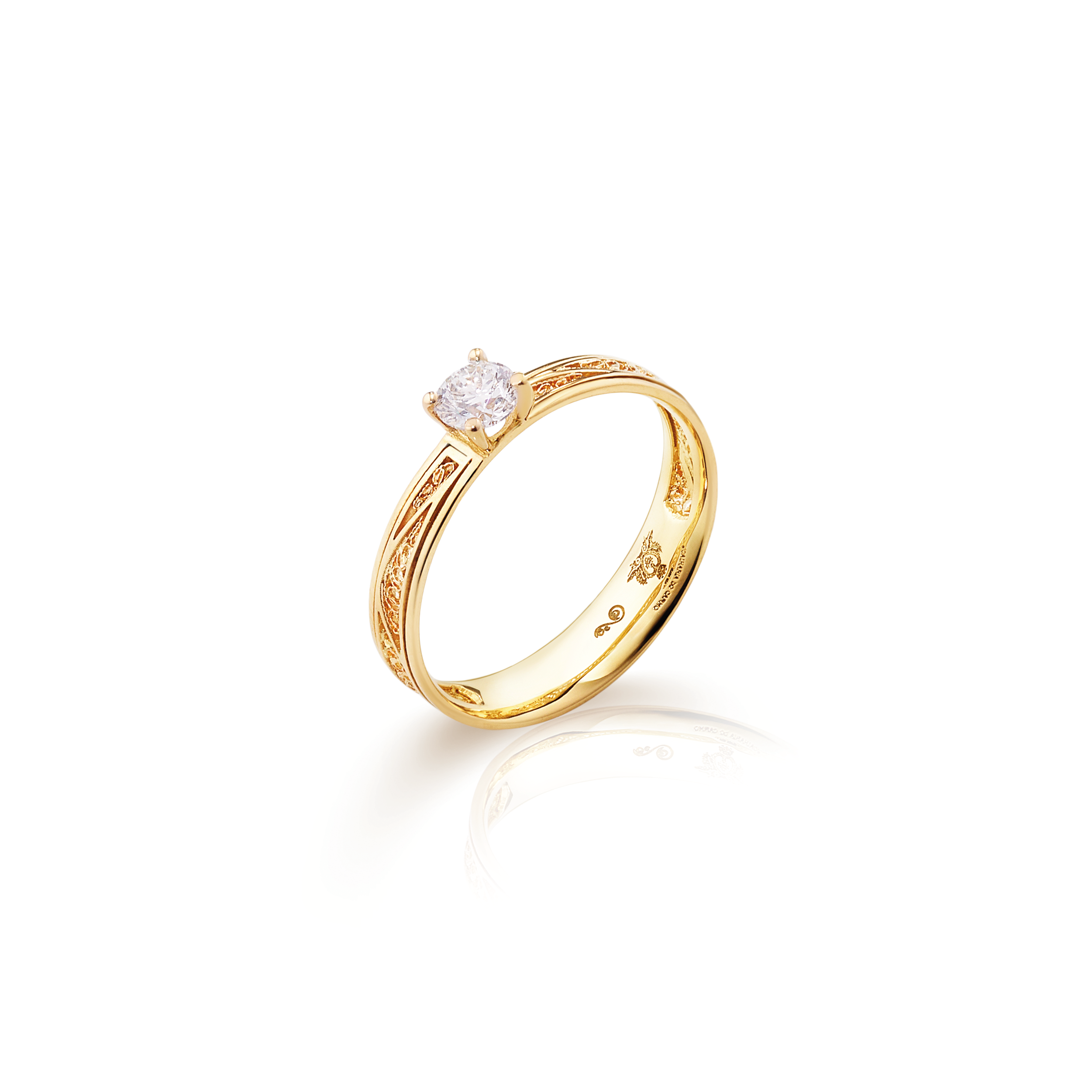 Anel Filigrana Diamantes Ouro Amarelo 0,30 CT Joalharia do Carmo